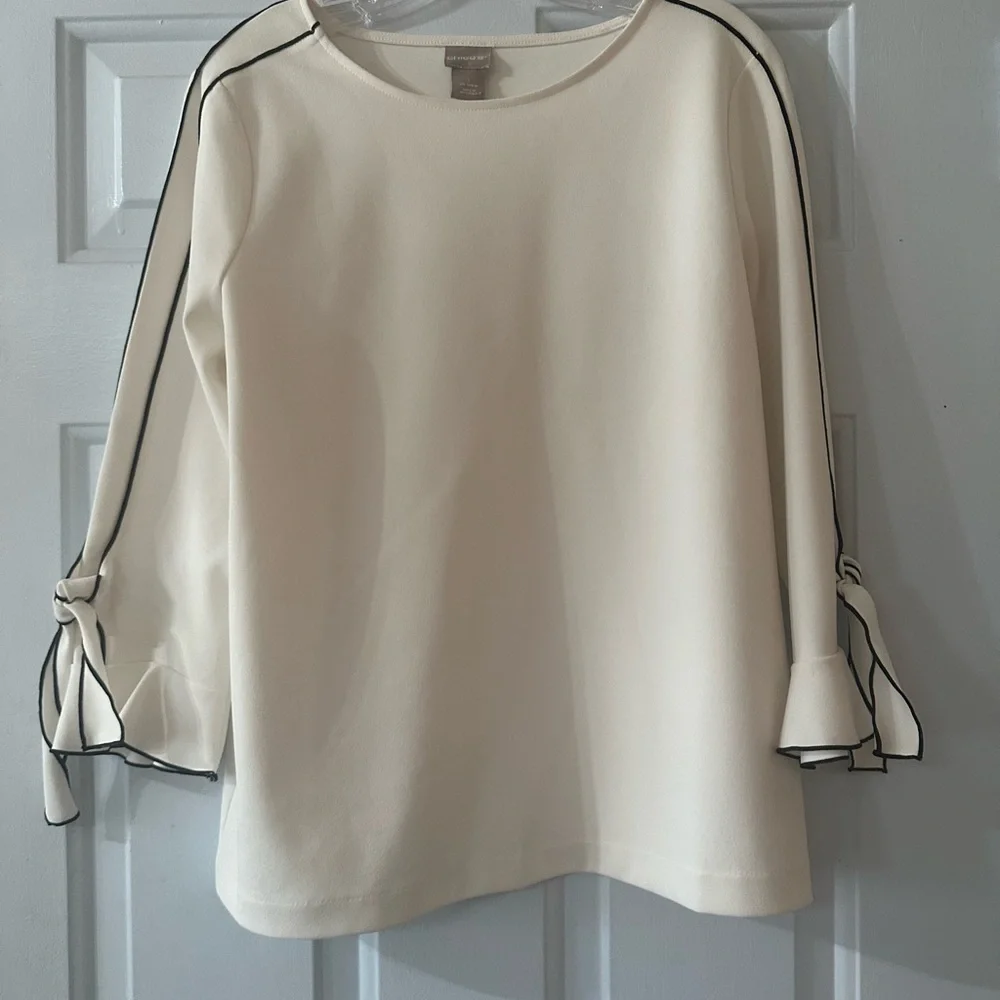 Chico's Cream Blouse with Black Piping Ruffled Tie-Sleeves. Size medium. - Picture 1 of 8